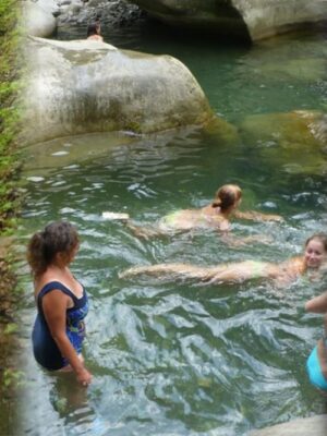 Товар категории