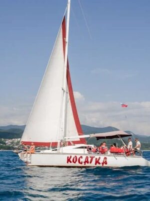 Яхта Косатка